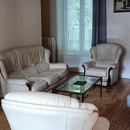 Résidence Des Bruyères, Dore Appartamento